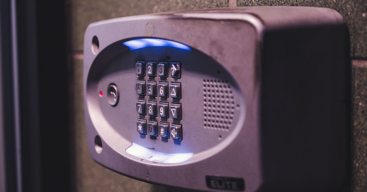 Why Staff Turnover Demands a Commercial Rekey or Lock Change — Not Just a Key Collection — Pro Park NY Locksmith